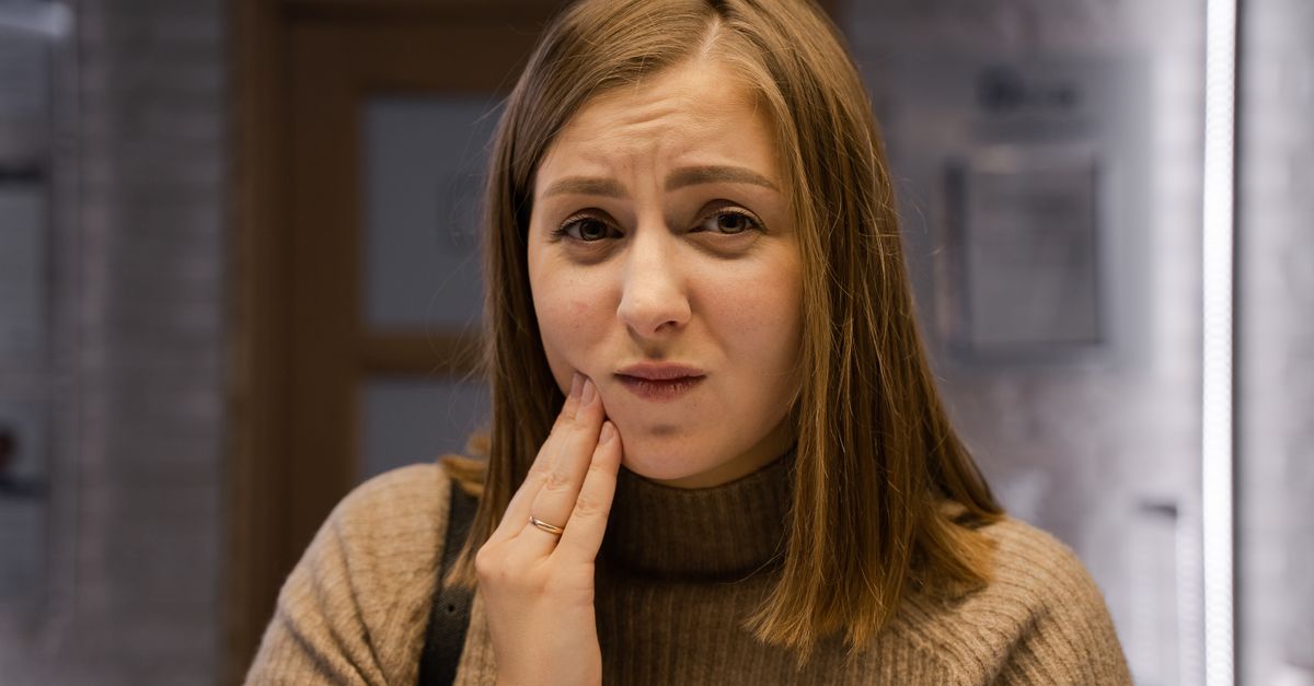 Çiğnerken Diş Ağrısı Neden Olur? En Sık Görülen Sebepler